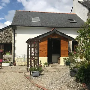 Carhaix Villa